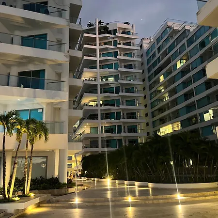 Hermoso Con Salida Directa Al Mar * Cartagena